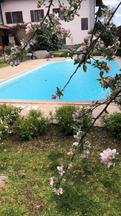 Un Bell Incontro Apartman Borgo Ticino Kültér fotó