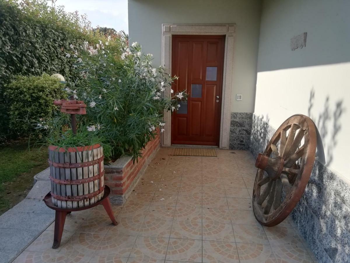 Un Bell Incontro Apartman Borgo Ticino Kültér fotó